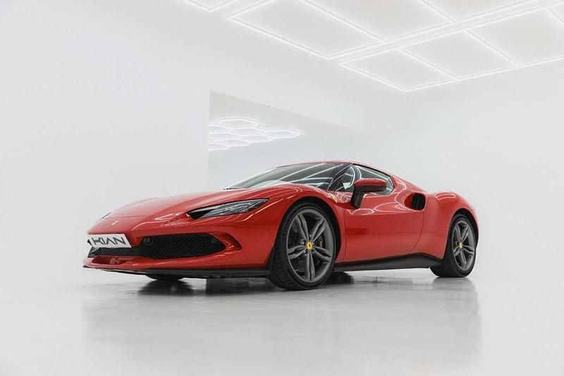 Usado Ferrari 296 829 CV (609 kW) 2023 Rojo Coupe