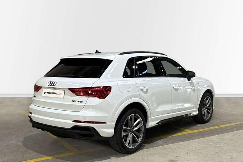 Usado Audi Q3 150 CV (110 kW) 2022 Blanco SUV