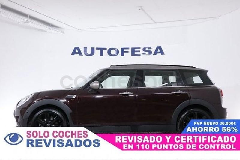Usado Mini Cooper D Clubman 150 CV (110 kW) 2019 Violeta / lila Familiar