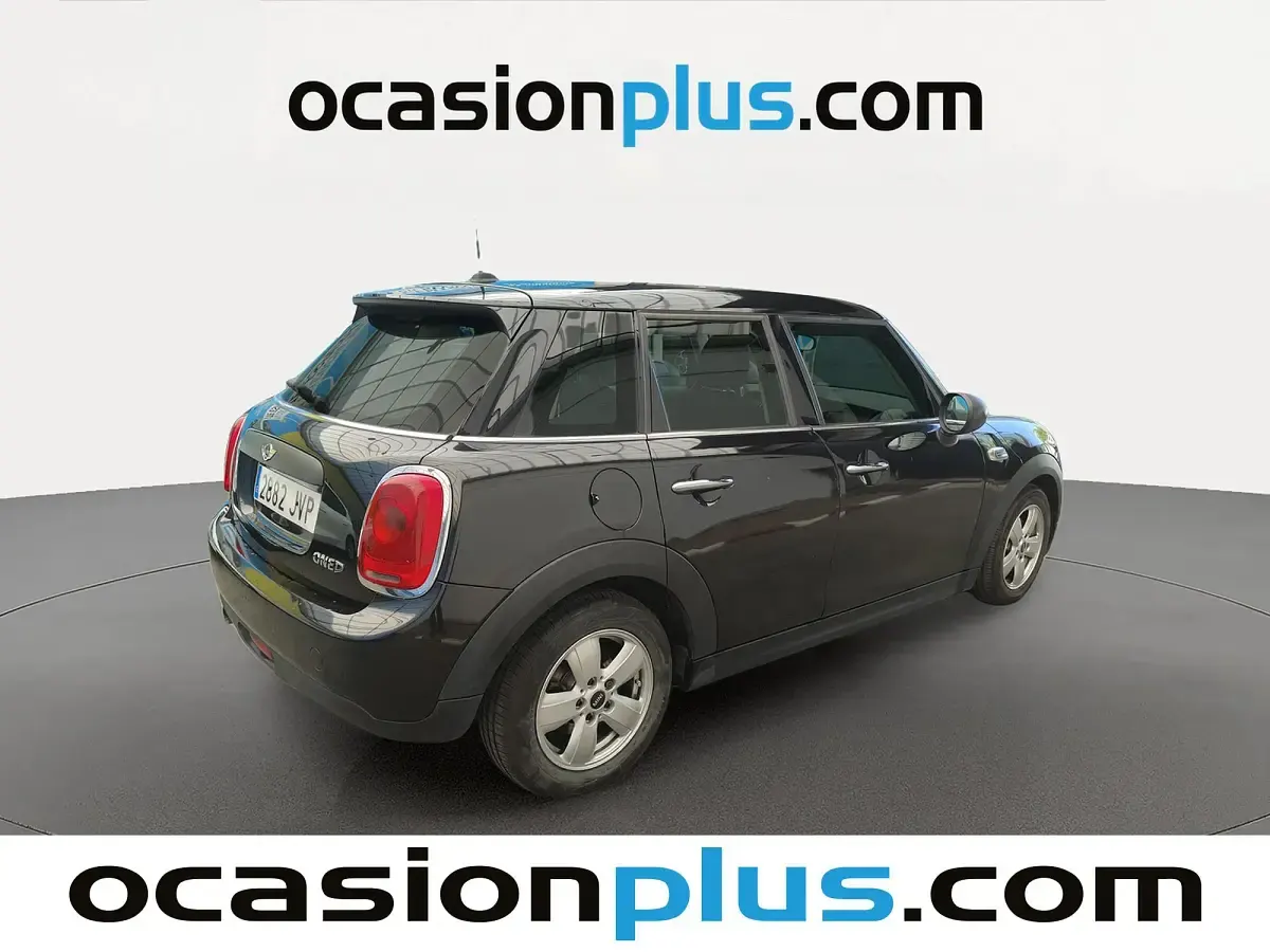 Usado Mini Cooper 95 CV (69 kW) 2016 Negro Utilitario