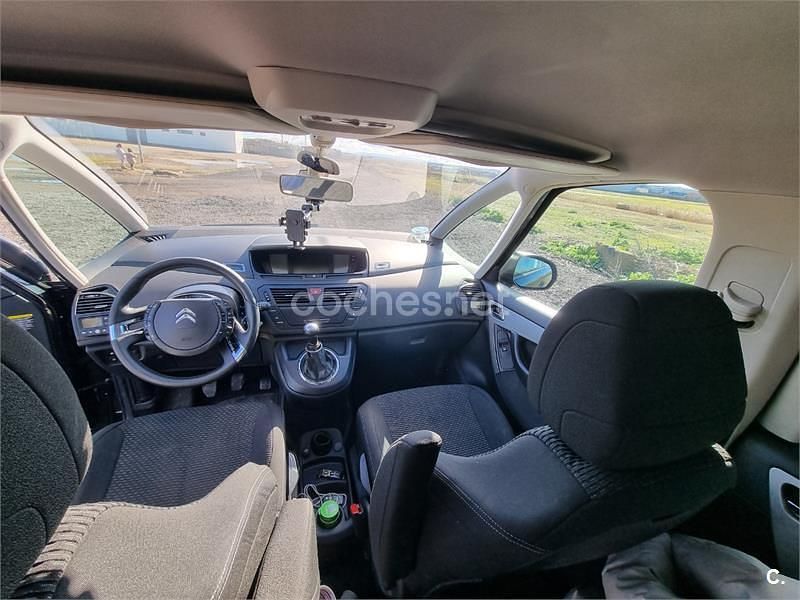 Usado Citroën C4 Picasso 120 CV (88 kW) 2012 Negro Monovolumen