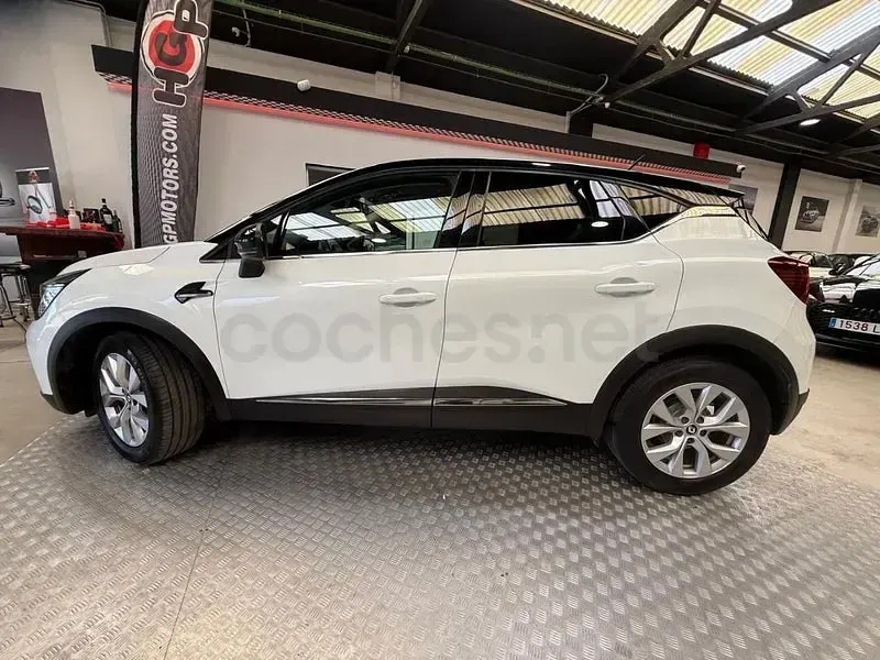 Usado Renault Captur Zen 145 CV (106 kW) 2021 Blanco SUV