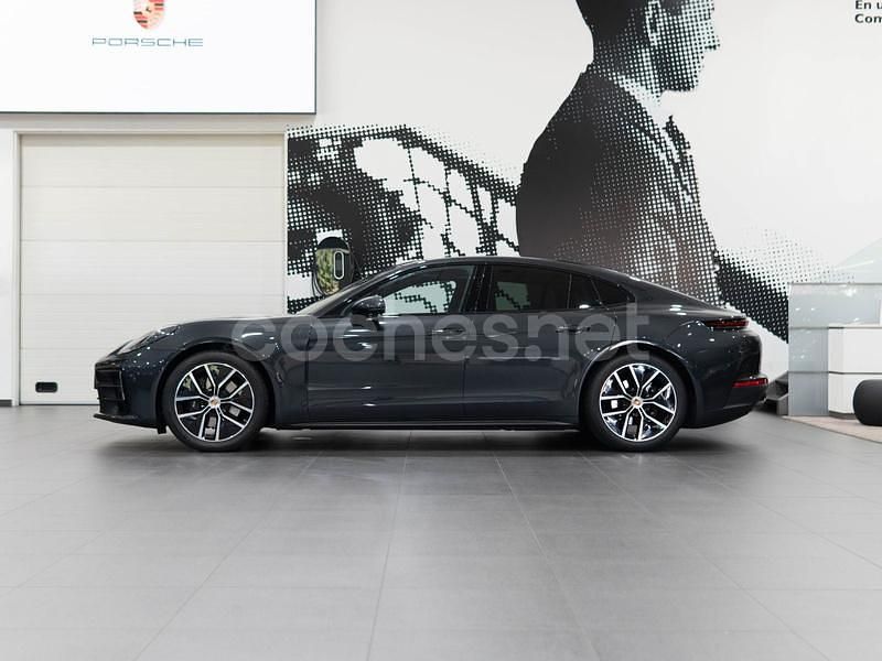 Usado Porsche Panamera 4 353 CV (259 kW) 2024 Gris / plata Berlina