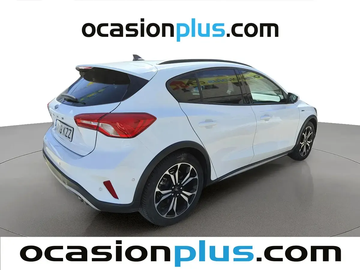 Usado Ford Focus Active 125 CV (91 kW) 2019 Blanco Utilitario