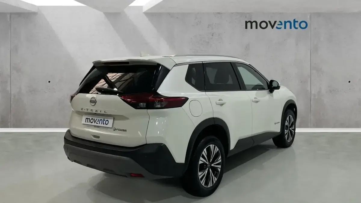 Usado Nissan X-Trail Acenta 204 CV (150 kW) 2024 Blanco SUV