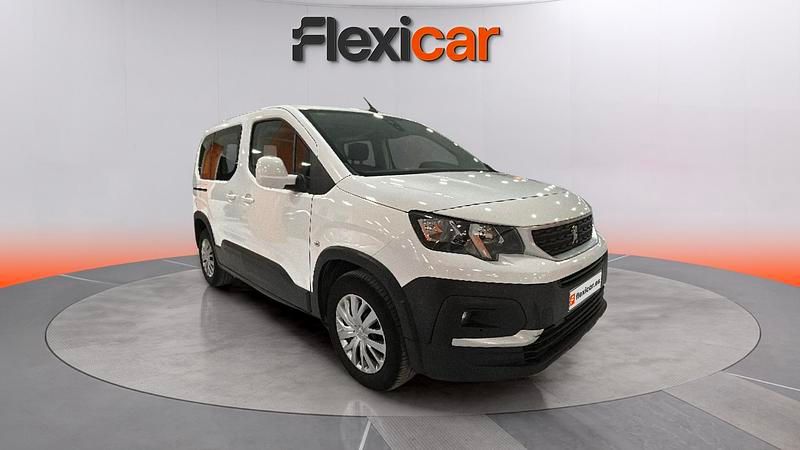 Usado Peugeot Rifter Active 101 CV (74 kW) 2021 Blanco Monovolumen