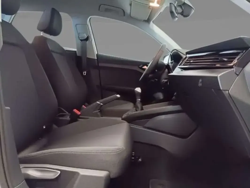 Usado Audi A1 Sportback 95 CV (69 kW) 2022 Blanco Utilitario