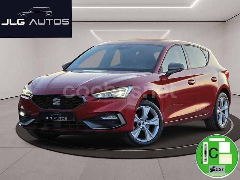 Granate Usado 2024 Seat Leon FR Berlina | 19.290 € (Precio justo) - Imagen 1/3