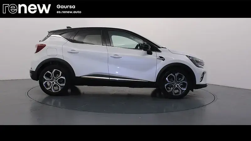 Usado Renault Captur Zen 160 CV (117 kW) 2022 Marrón SUV