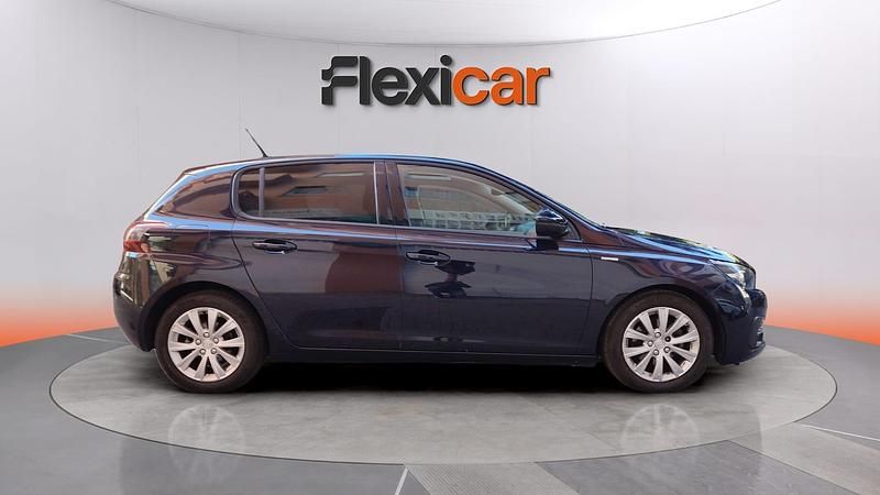 Usado Peugeot 308 Style 131 CV (96 kW) 2020 Azul Utilitario