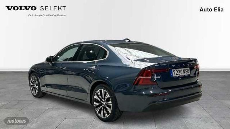 Usado Volvo S60 Core 2024 Azul Berlina