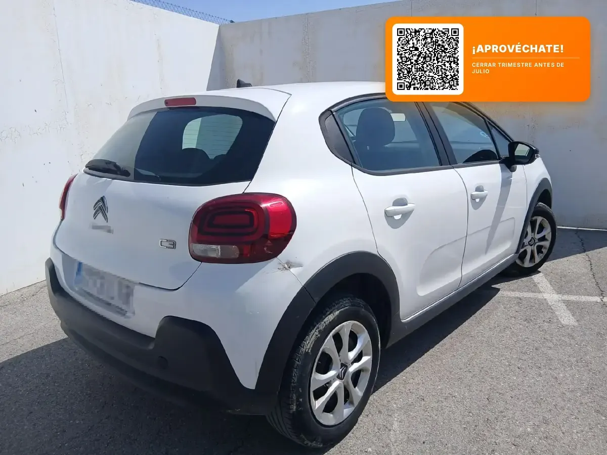 Usado Citroën C3 Live 102 CV (75 kW) 2021 Blanco Utilitario