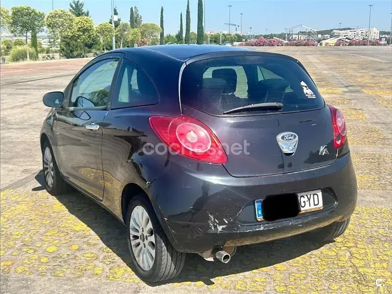 Usado Ford Ka Titanium 69 CV (50 kW) 2010 Negro Utilitario