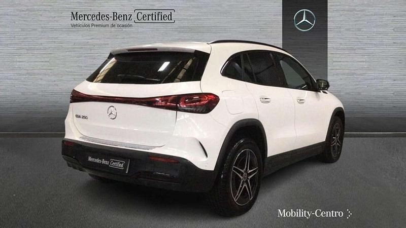 Usado Mercedes EQA250 AMG line 141 kW (192 CV) 2022 Blanco SUV