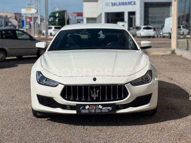 Usado Maserati Ghibli 275 CV (202 kW) 2018 Blanco Coupe