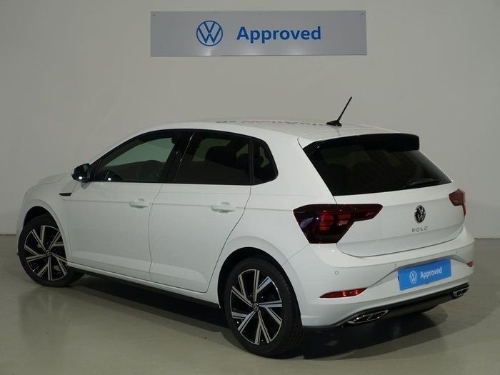 Blanco Nuevo 2024 VW Polo R-line Berlina | 23.300 € (Caro) - Imagen 1/4