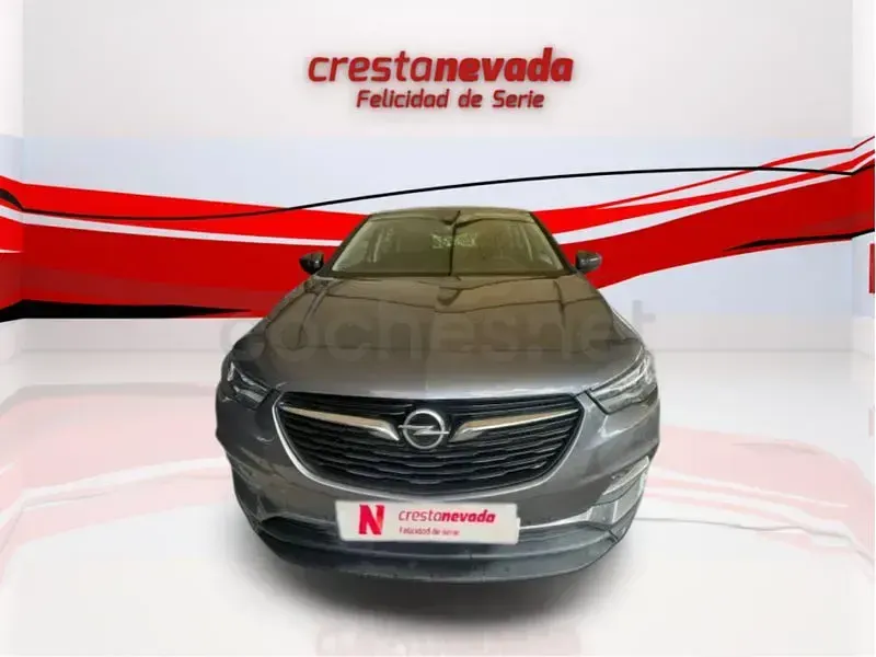 Usado Opel Grandland X Selective 120 CV (88 kW) 2018 Gris / plata SUV