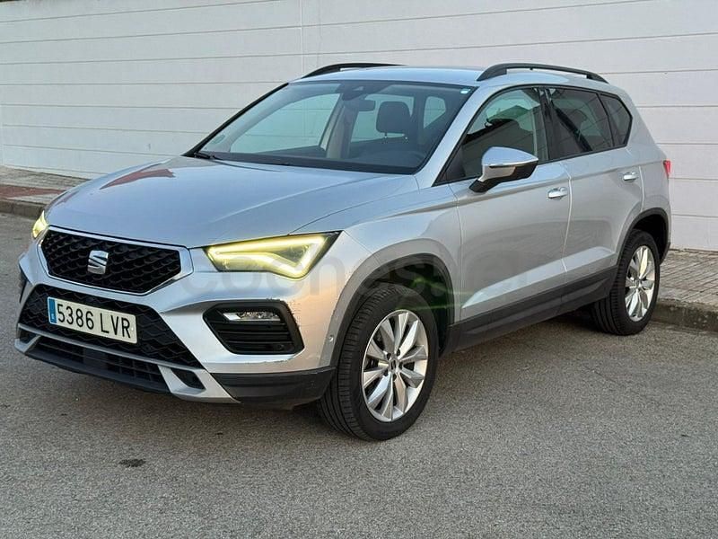 Usado Seat Ateca Style 150 CV (110 kW) 2022 Gris / plata SUV