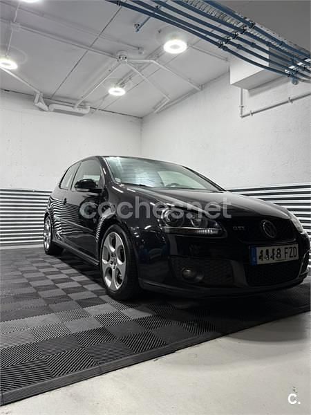 Usado VW Golf VI GTI 200 CV (147 kW) 2008 Negro Utilitario