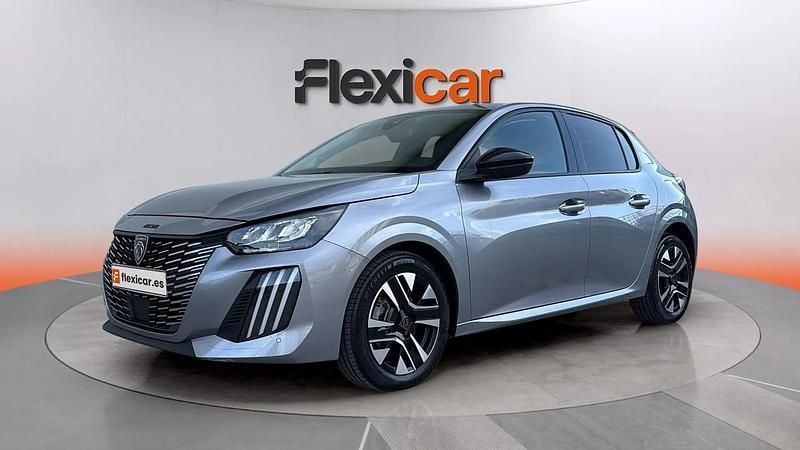 Usado Peugeot 208 Allure 101 CV (74 kW) 2025 Gris Utilitario