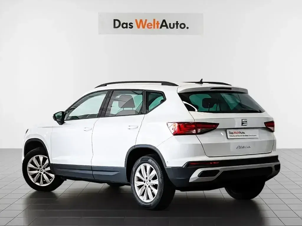 Usado Seat Ateca Style 150 CV (110 kW) 2024 Blanco SUV