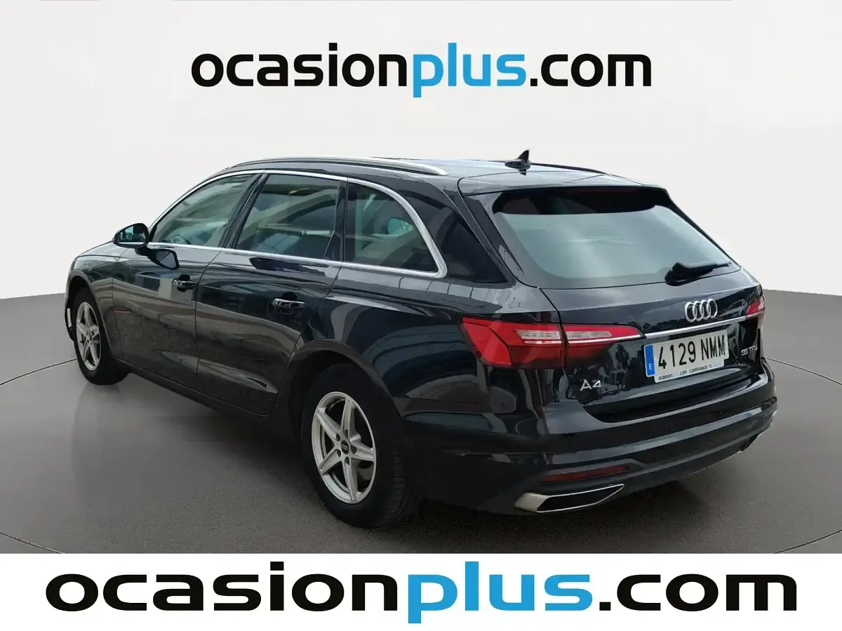 Usado Audi A4 Advanced Plus 150 CV (110 kW) 2023 Negro Familiar
