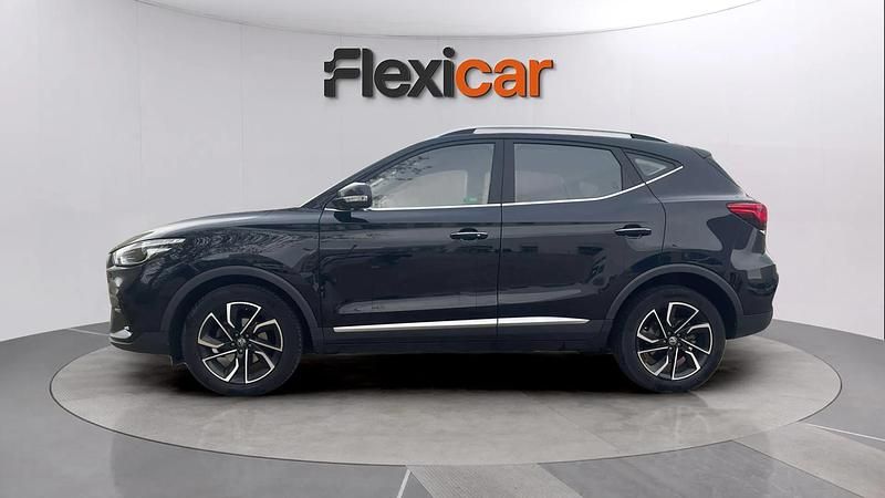 Usado MG ZS Luxury 111 HP (81 kW) 2022 Preto Sedan