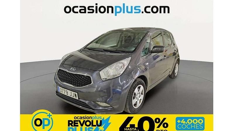 Usado Kia Venga 116 CV (85 kW) 2015 Gris Utilitario