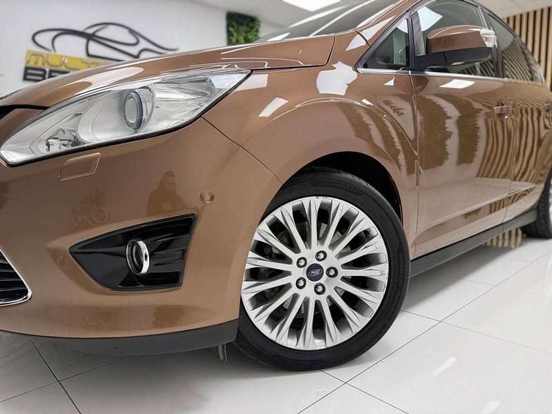 Usado Ford C-MAX Titanium 140 CV (102 kW) 2015 Marrón Monovolumen
