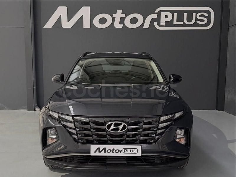 Usado Hyundai Tucson 136 CV (100 kW) 2022 Gris / plata SUV
