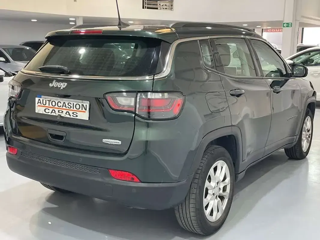 Usado Jeep Compass Longitude 130 CV (95 kW) 2021 Verde SUV