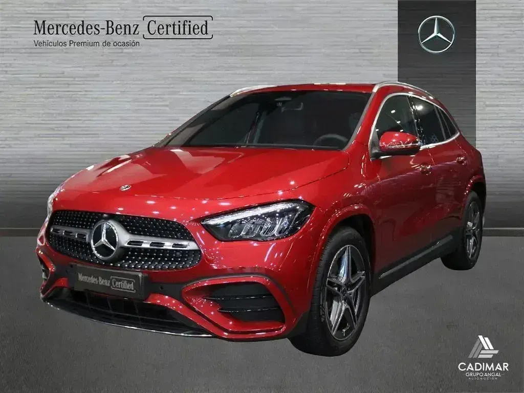 Usado Mercedes GLA200 150 CV (110 kW) 2025 SUV