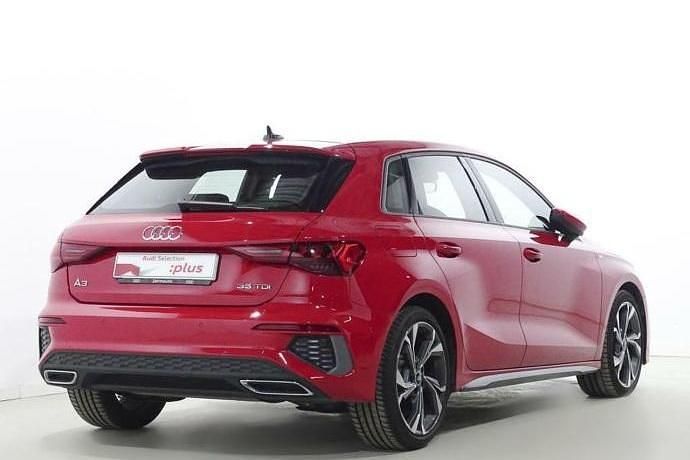 Usado Audi A3 150 CV (110 kW) 2023 Berlina