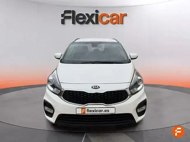 Usado Kia Carens 115 CV (84 kW) 2017 Blanco Monovolumen