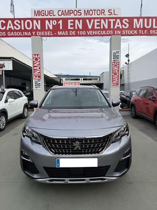 Usado Peugeot 3008 Allure 131 CV (96 kW) 2020 Plateado SUV