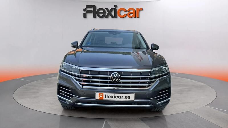Usado VW Touareg 381 CV (280 kW) 2021 Gris SUV
