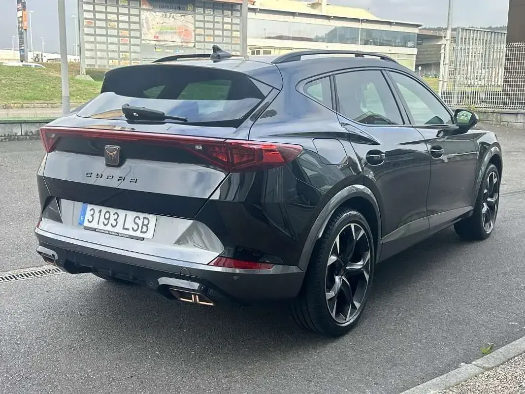Używany Cupra Formentor VZ 245 KM (180 kW) 2021 Czarny SUV