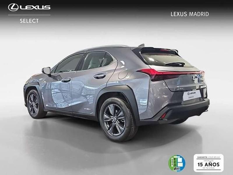 Usado Lexus UX 250h Business Edition 184 CV (135 kW) 2021 Gris SUV