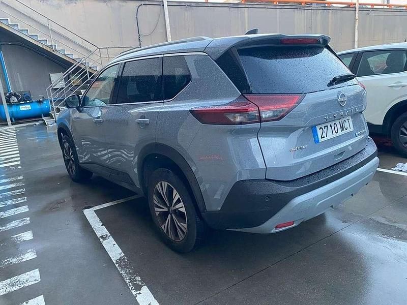Usado Nissan X-Trail N-Connecta 207 CV (152 kW) 2022 Gris SUV