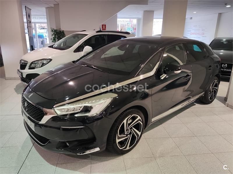 Usado DS Automobiles DS5 Style 150 CV (110 kW) 2016 Negro Utilitario