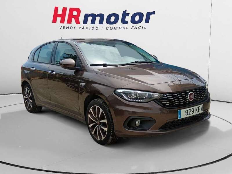 Usado 2017 Fiat Tipo Lounge Utilitario | 12.890 € (Caro) - Imagen 1/4
