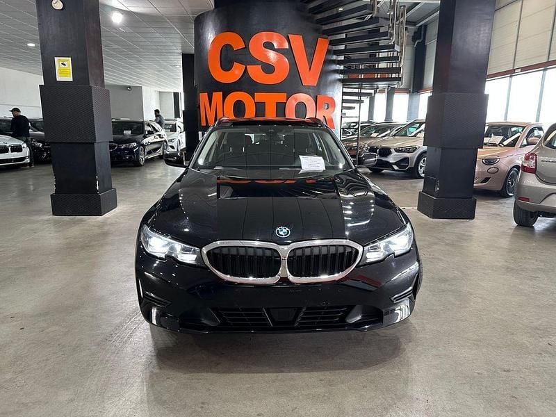 Usado BMW 330e 292 CV (214 kW) 2021 Negro Familiar