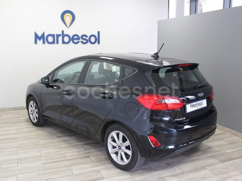 Usado Ford Fiesta Limited 75 CV (55 kW) 2021 Negro Utilitario