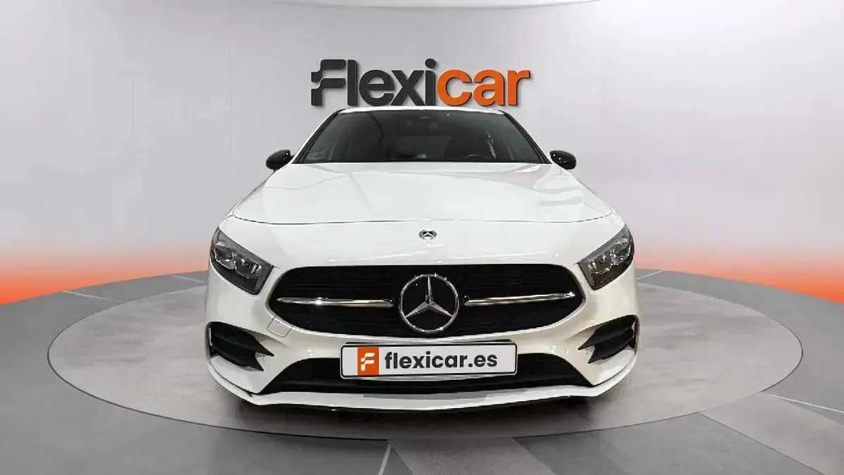 Usado Mercedes A180 116 CV (85 kW) 2022 Blanco Berlina