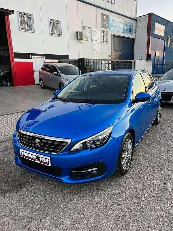 Usado Peugeot 308 Allure 131 CV (96 kW) 2021 Azul Utilitario