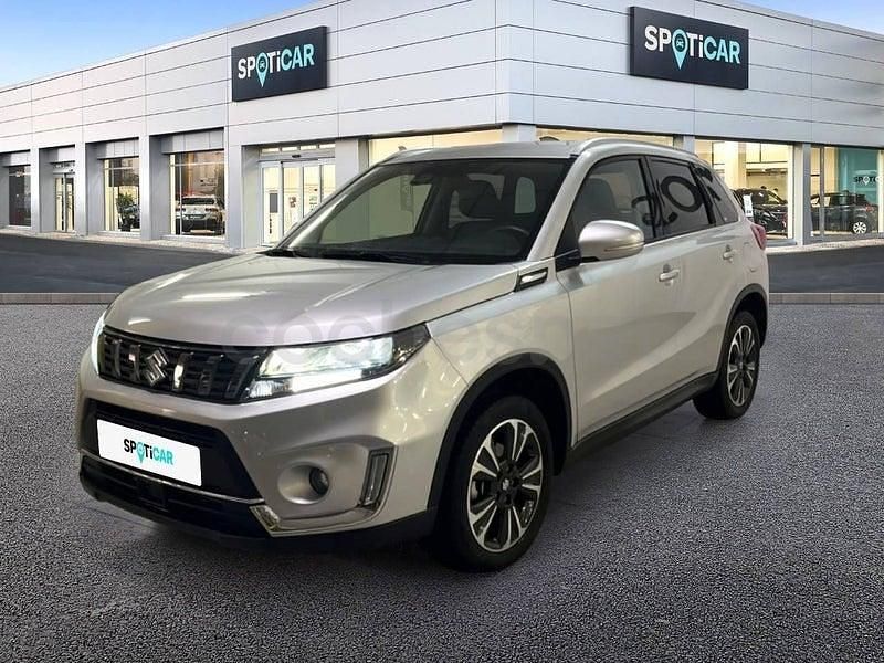 Usado Suzuki Vitara 129 CV (94 kW) 2021 Gris / plata SUV