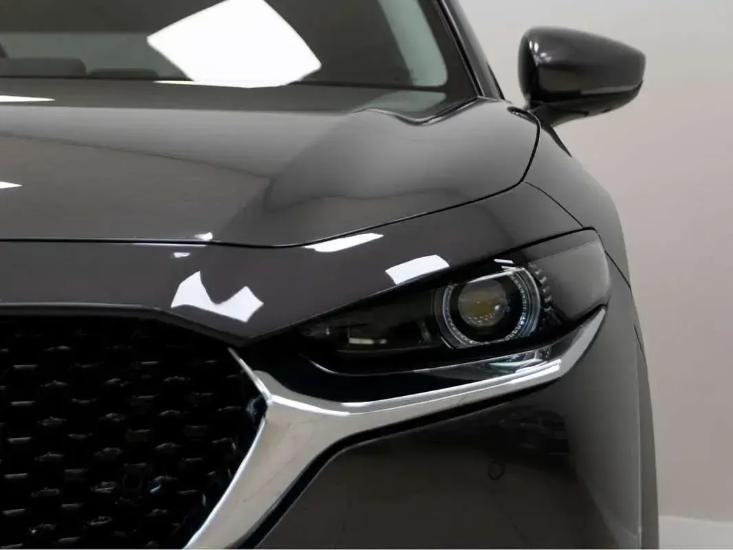 Usado Mazda CX-30 Exclusive-Line 140 CV (102 kW) 2025 Gris SUV