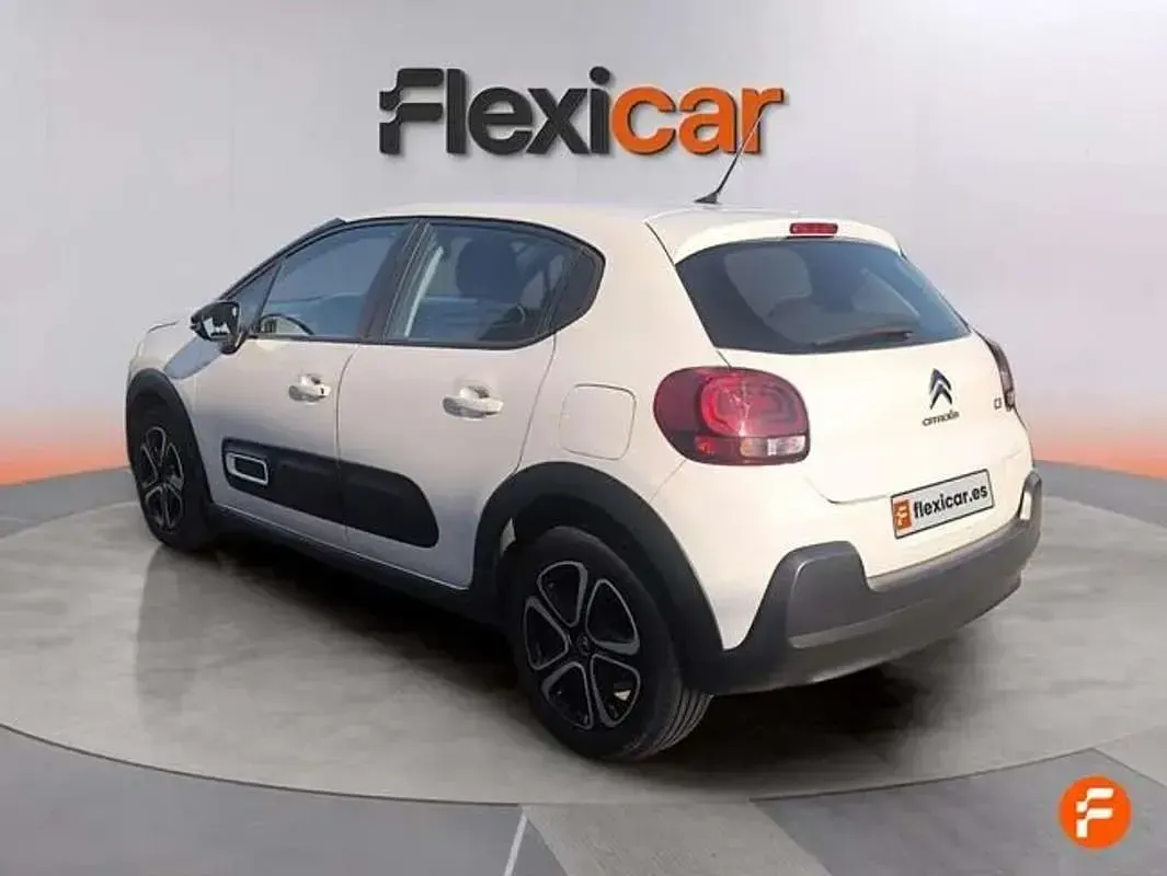 Usado Citroën C3 Feel 99 CV (72 kW) 2021 Blanco Utilitario