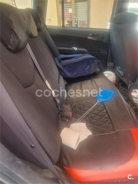 Negro Usado 2008 Ssangyong Kyron Limited SUV | 5100 € (Precio justo) - Imagen 1/4