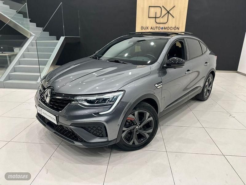 Gris / plata Usado 2022 Renault Arkana RS Line SUV | 25.990 € - Imagen 1/4